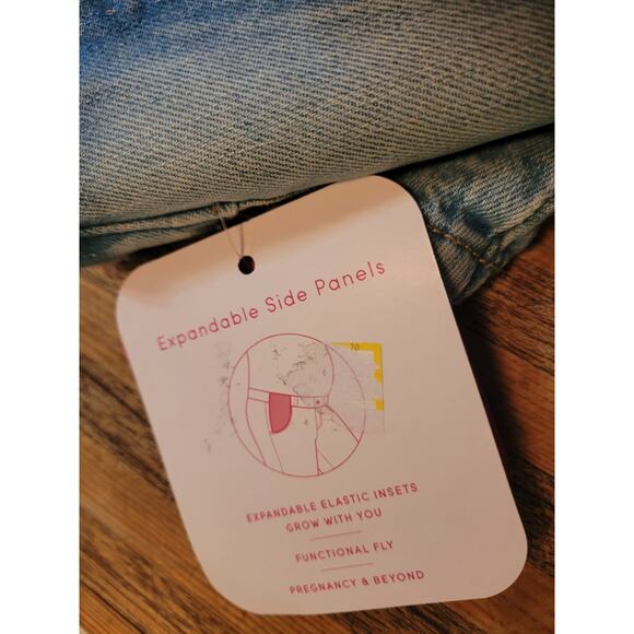 Isabel Maternity Denim Shorts - Sz 2 - Elastic Side Panels 4" Inseam Minimalist - Picture 6 of 8